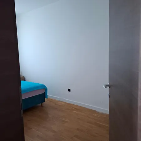 Apartment Luxury Blue Vi Bulevar